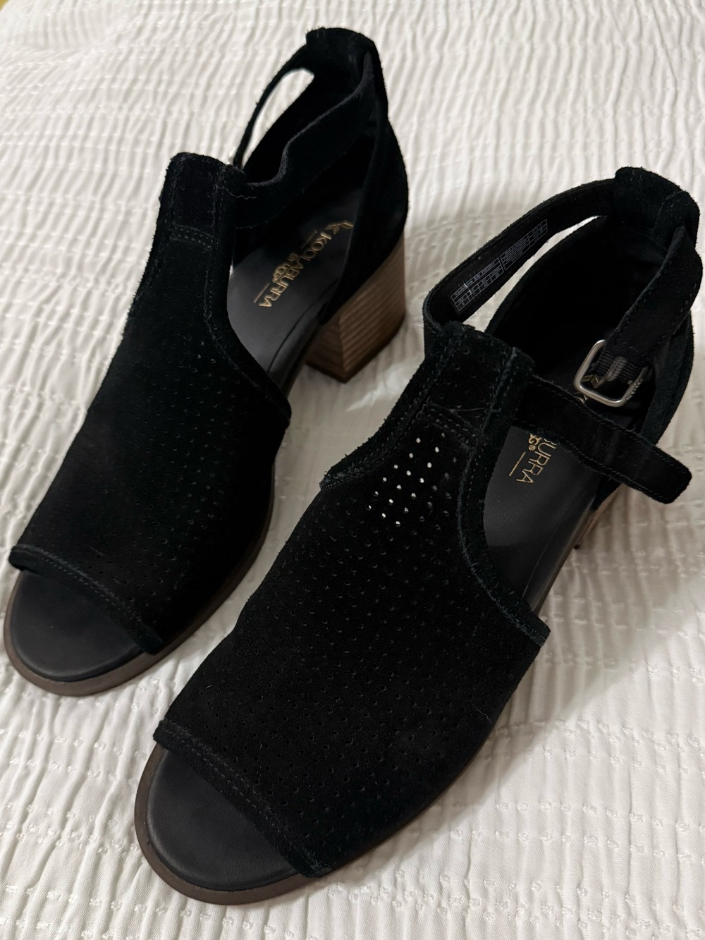 Koolaburra by Ugg Black Suede Block Heel Sandals